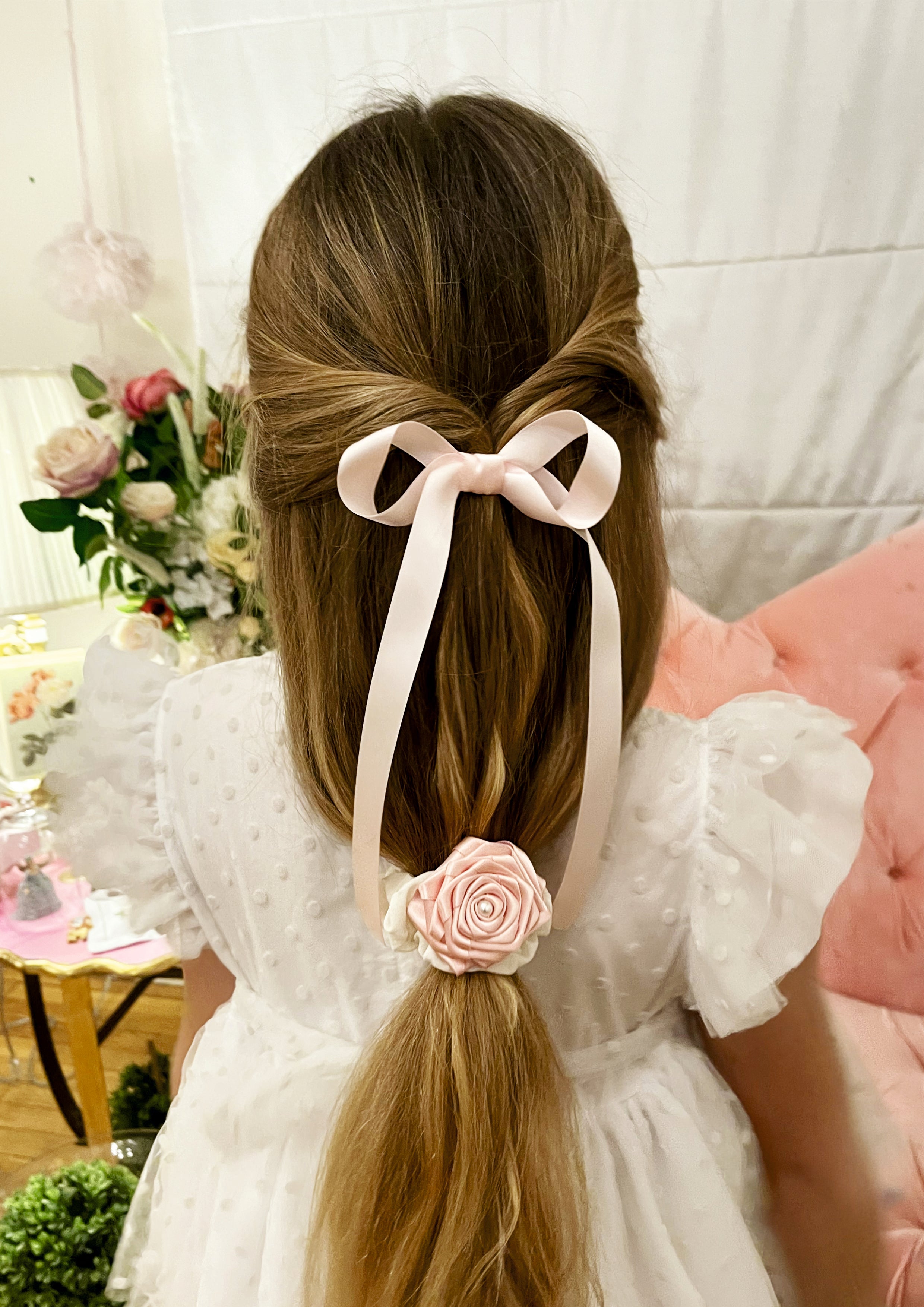 Small Satin bow pin